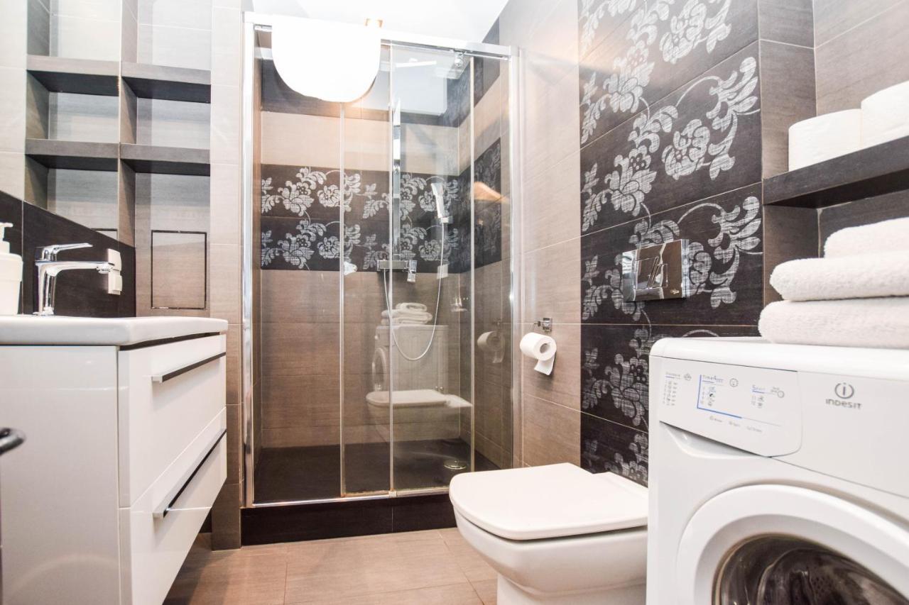 Apartament Z Widokiem Na Wawel W Centrum Miasta Krakow Dış mekan fotoğraf