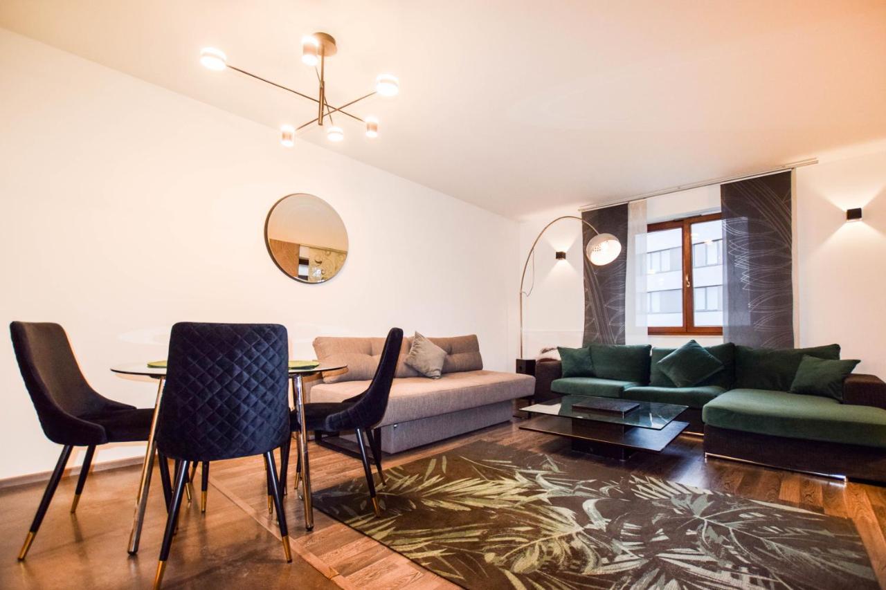 Apartament Z Widokiem Na Wawel W Centrum Miasta Krakow Dış mekan fotoğraf