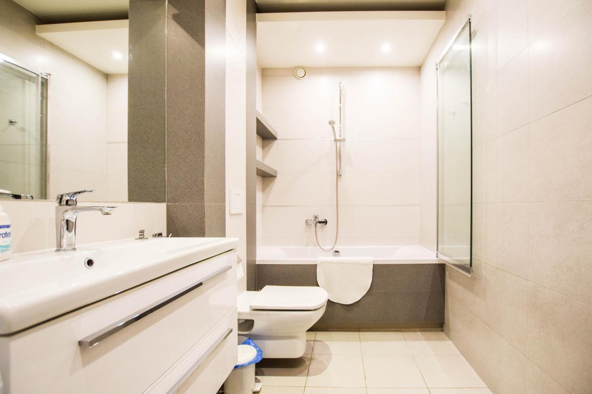 Apartament Z Widokiem Na Wawel W Centrum Miasta Krakow Dış mekan fotoğraf
